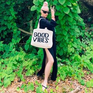 GOOD VIBES BAG